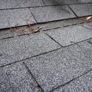 how long do asphalt shingles last