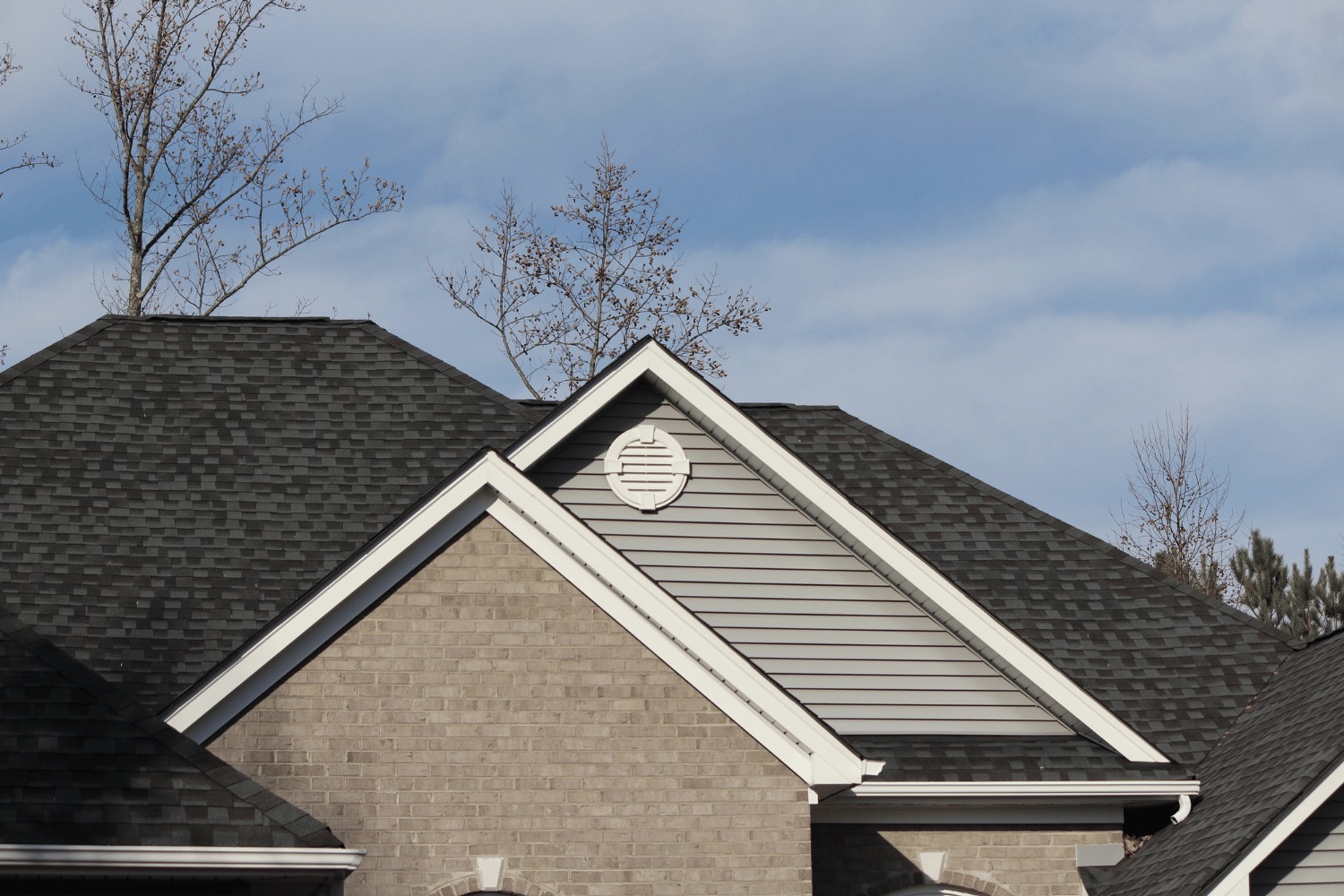 Comparison of 3-tab and architectural shingles 